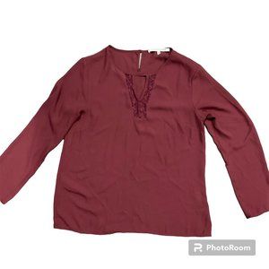 Collective Concepts Burgundy Long Sleeve V-Neck Lace Detailed Blouse - Medium